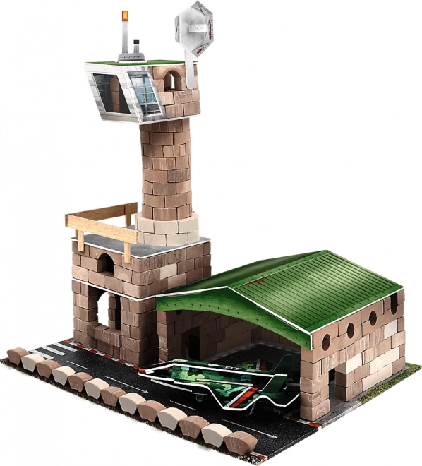 Trefel Brick Trick Moro: vojaško letališče XL