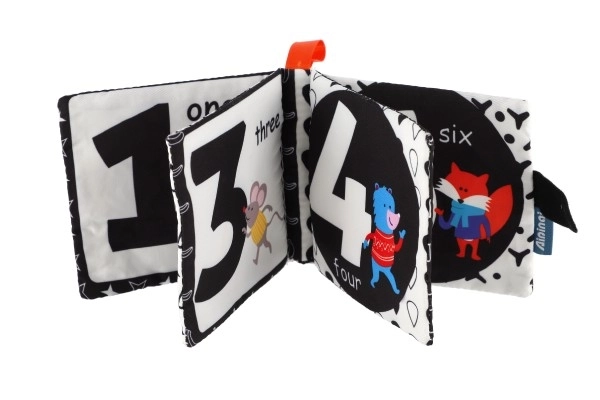 Mehka knjiga iz blaga 12x11cm 3 vrste na kartici v vrečki 3m+