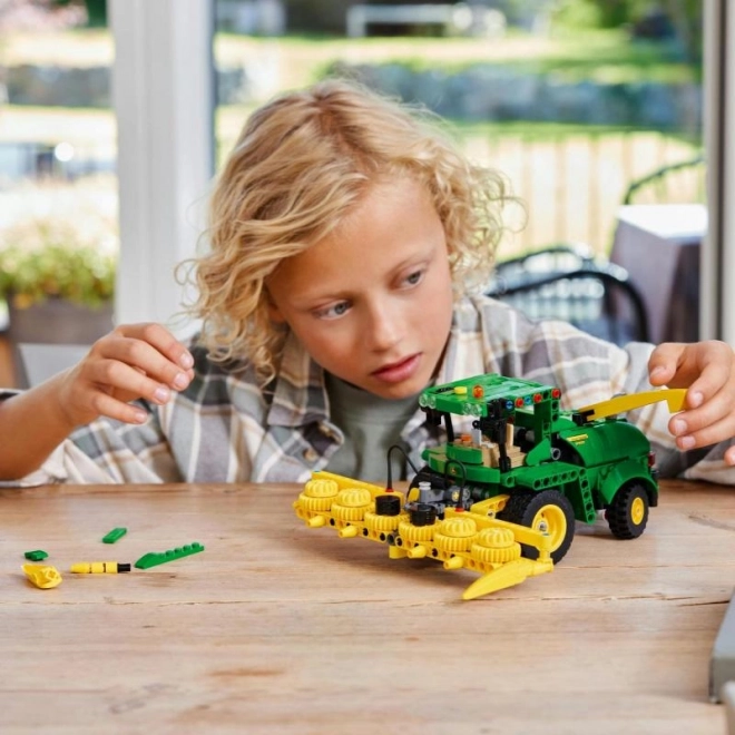 LEGO® Technic 42168 John Deere 9700 Košnja za krmo