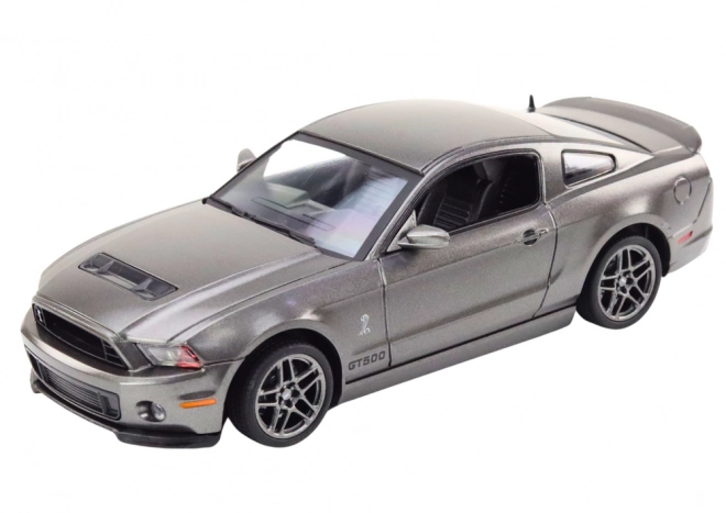 Ford Shelby GT500 v merilu 1:24 Pogonska enota srebrna