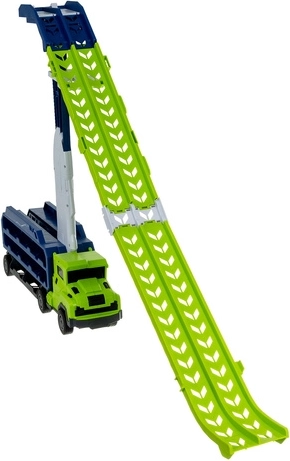 Iz tovornjaka v dirkalno progo v hipu