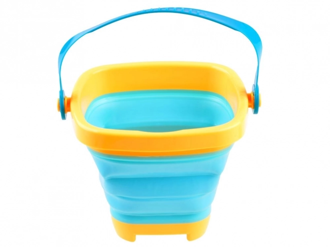 Set igrač na pesek z vedrom in modelčki