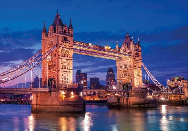 Uganka 1000 kosov - Tower Bridge ponoči