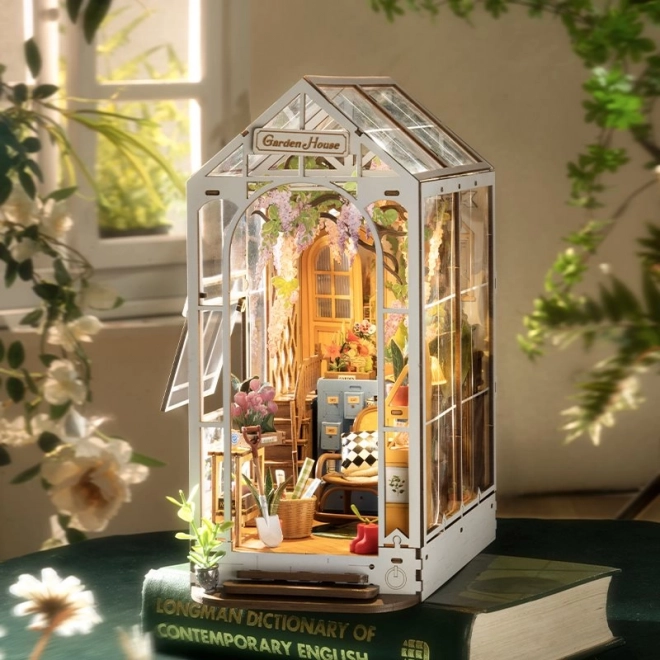 RoboTime 3D sestavljanka Knjižna polica Garden House (lesena)
