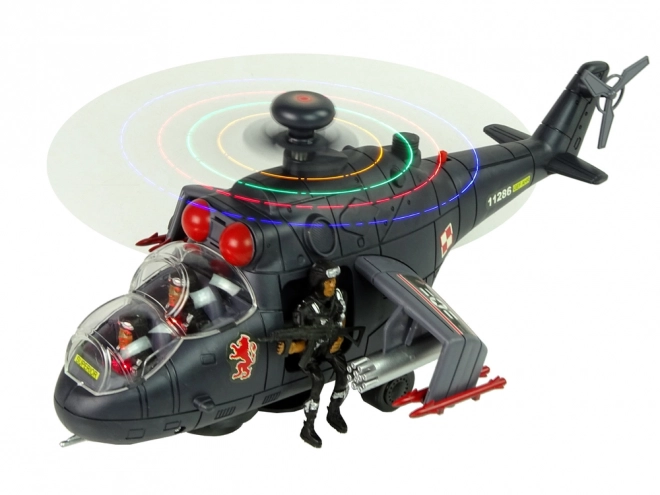 Helikopter s ogromnimi krili in svetlobnimi učinki
