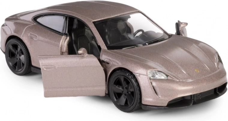 Odpirajoča se vrata in podroben interier