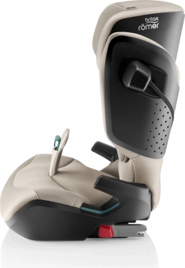 Ozka zasnova in enostavna namestitev ISOFIX