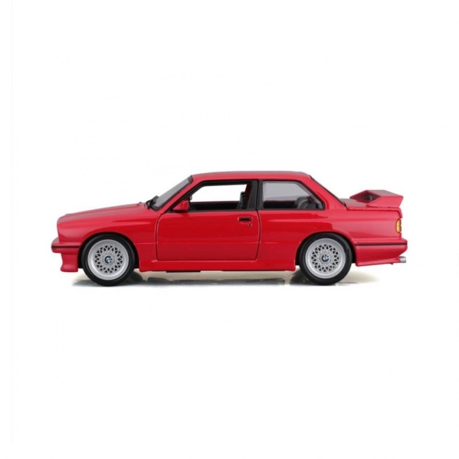 Kovinski avtomobilček BMW 3 Series M3 1988 rdeč