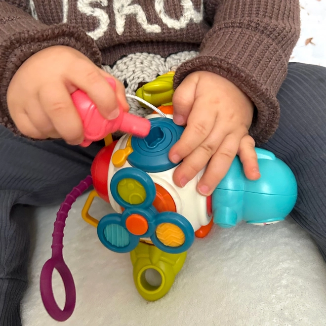Senzorična kocka Montessori za otroke od 18 mesecev