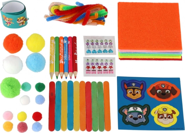 Bogat komplet ustvarjalnih materialov