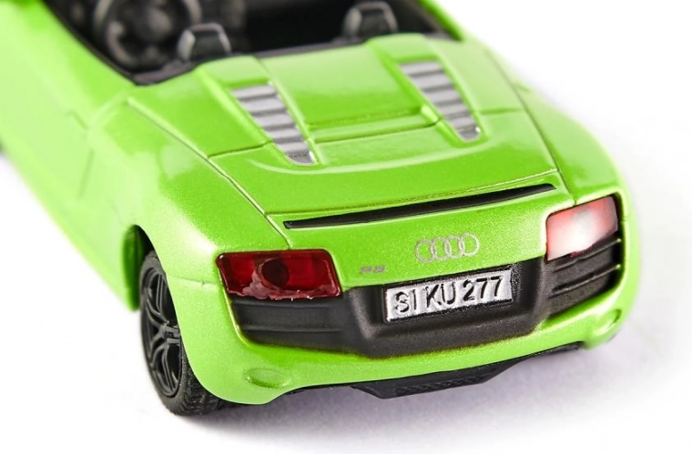 Kovinska in plastična izvedba