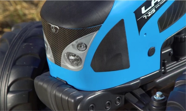 Trpežna konstrukcija in realistni detajli