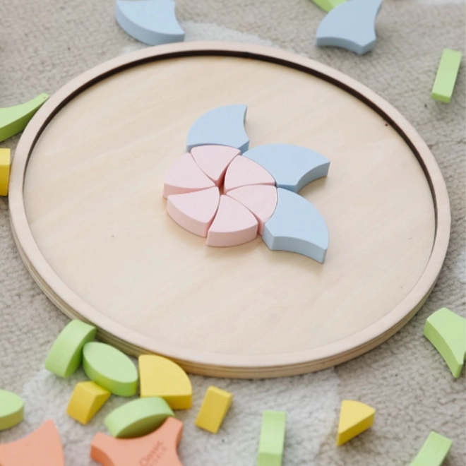 Pastelna mandala Montessori mozaika rože