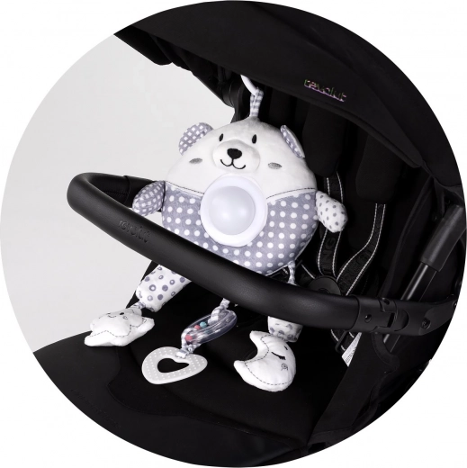 Univerzalno obešanje na voziček in posteljico