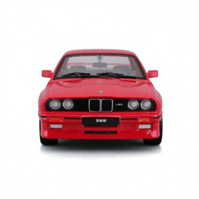 Kovinski avtomobilček BMW 3 Series M3 1988 rdeč