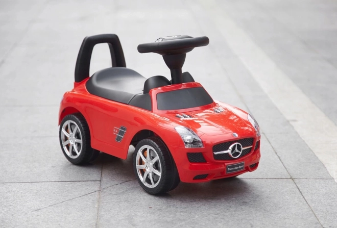 Otroški poganjalec Mercedes-Benz SLS AMG rdeča