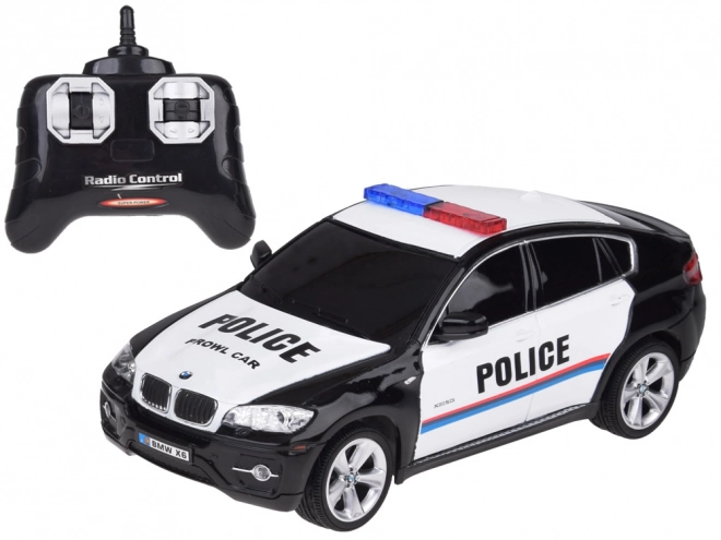Radijsko vodeni športni avto BMW X6