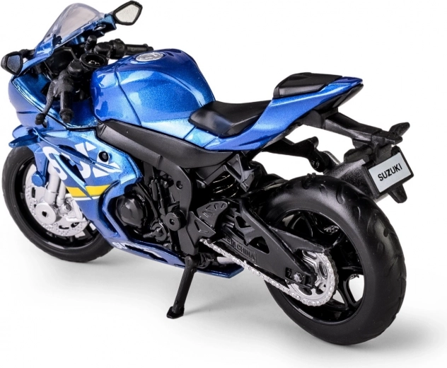 Realistična izdelava v merilu 1:18