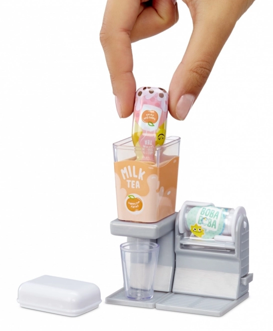 MGA's Miniverse – Mini Aparati, PDQ