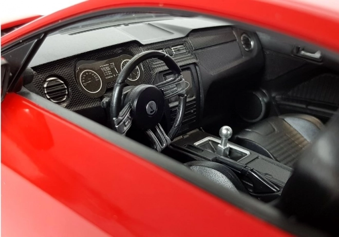 Dirkalni avto na daljinsko upravljanje Ford Shelby GT500 1:14 rdeča