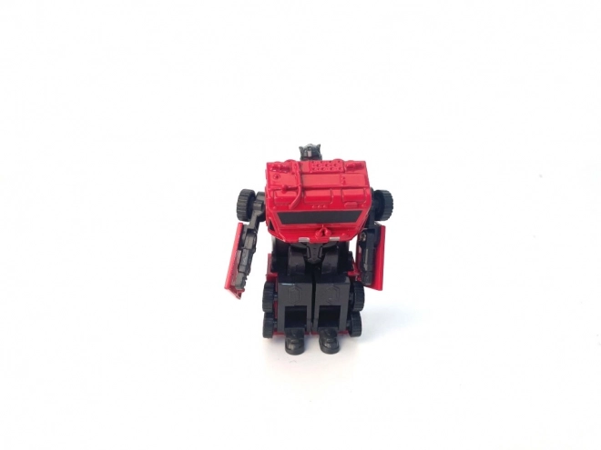Robo avto, ki se spreminja igrača
