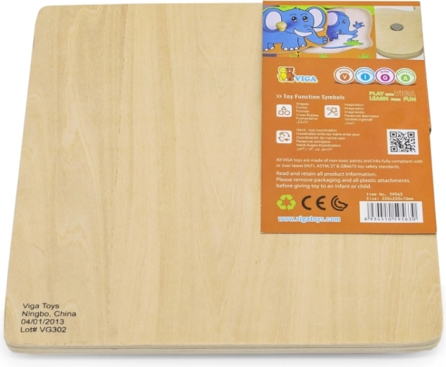 Trdna lesena plošča z gladkimi robovi