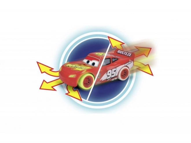 RC avtomobili Blesk McQueen Turbo Glow Racers 1:24, 2kan