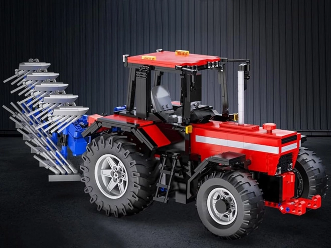 Velik komplet blokov 1675-ele 1:17 Traktor + plug na daljinsko upravljanje ZA5251