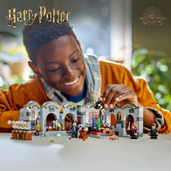 LEGO Harry Potter 76431 Bradavičarska šola: Ura napojev