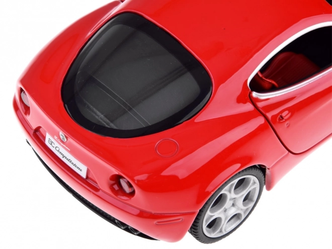 Model avtomobila iz kovine Alfa Romeo 8C Competizione, merilo 1:32