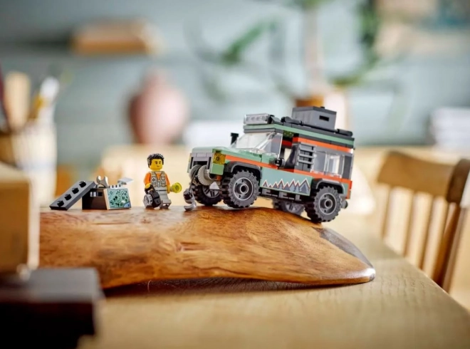 Lego City gorsko terensko tovorno vozilo 4x4