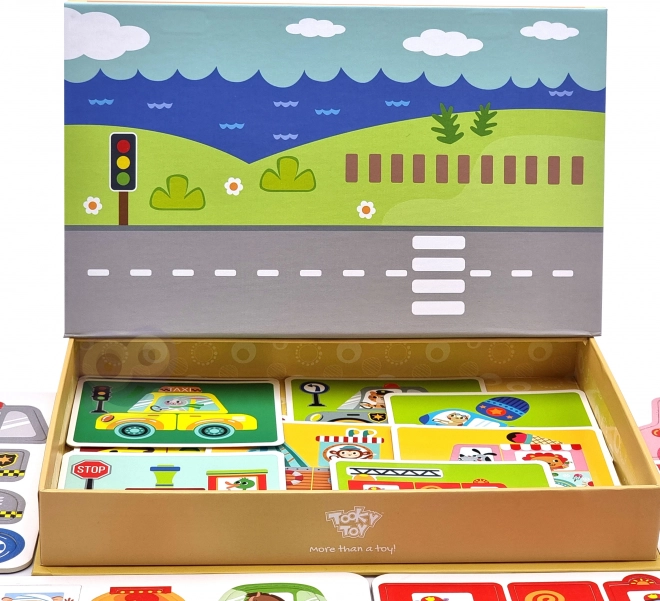 Tooky Toy Magnetna Montessori Omara z 80 Deli