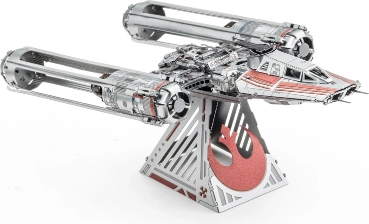Kovinski 3D model METAL EARTH STAR WARS – Zoriijin lovec Y‑wing
