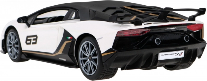 Realistična zasnova Aventador SVJ