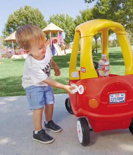 Jeźek Cozy Coupe z novimi očmi