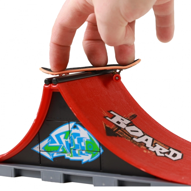 Skatepark - rampa za skateboard/fingerboard privijač