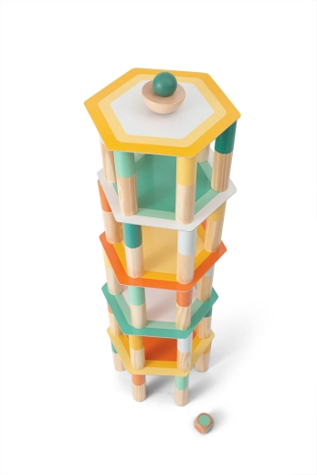 Ravnotežni stolp, poln napetosti