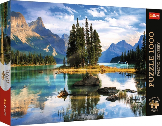 TREFL Puzzle Premium Plus Photo Odyssey: Otok Duhov, Kanada 1000 kosov