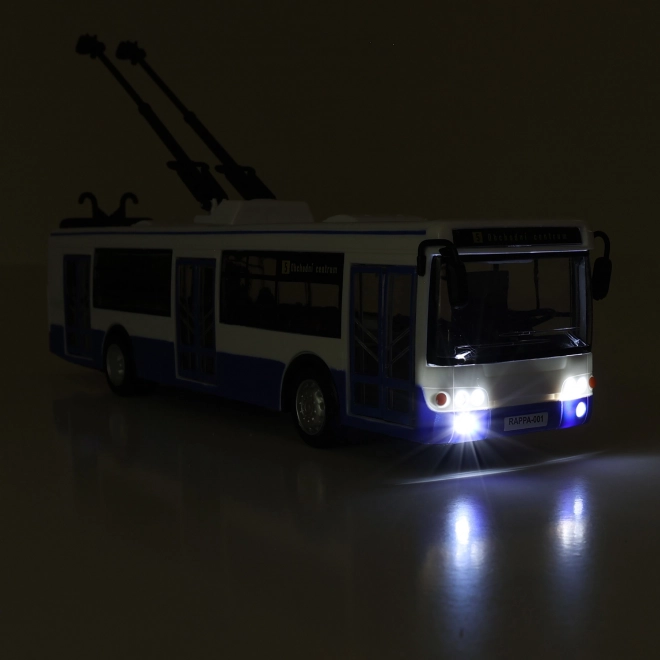 Trolejbus, ki napoveduje postaje v češčini, 28 cm moder