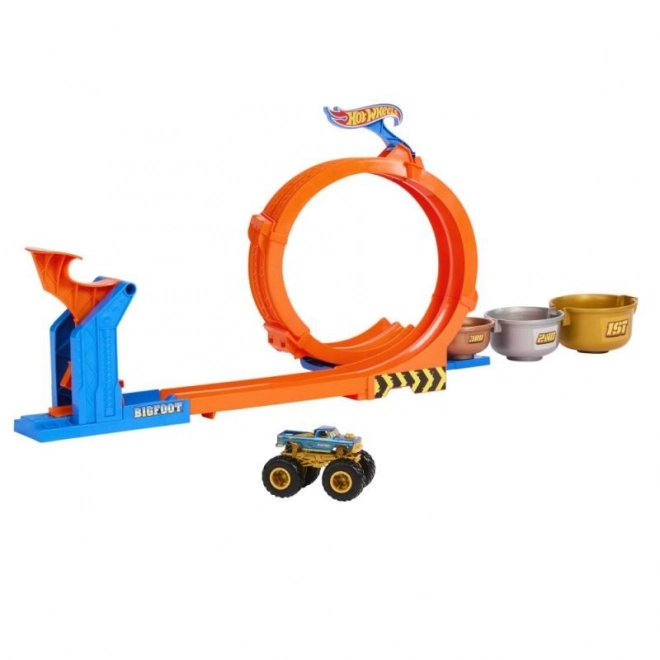 Hot Wheels Monster Trucks Bigfoot zanka in skok
