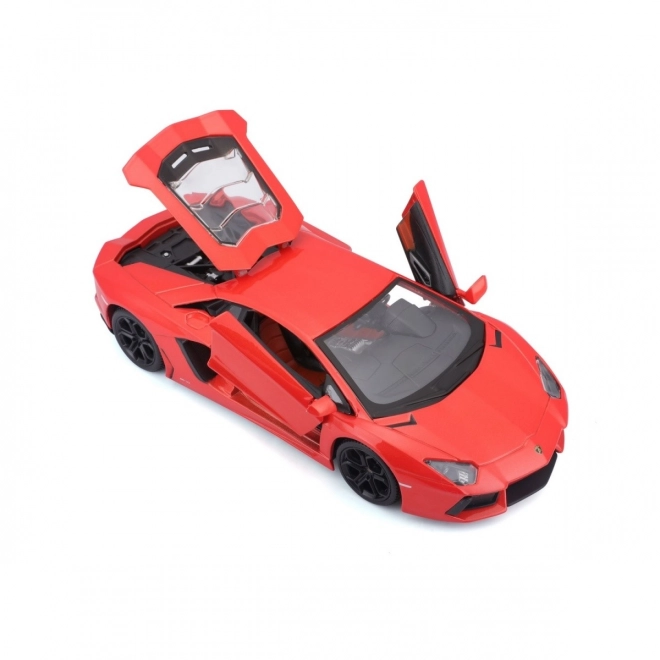 Model avtomobila Lamborghini Aventador LP700-4