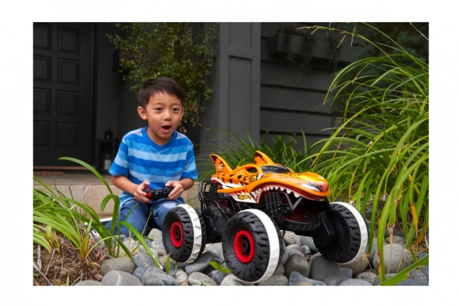 Hot Wheels RC Pošastni Tovornjak Tigrov Morski Pes