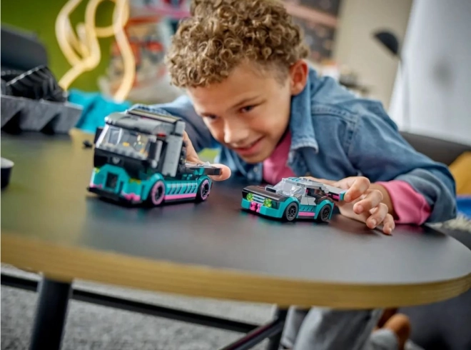 LEGO® City 60406 Tovornjak z dirkalnim avtom