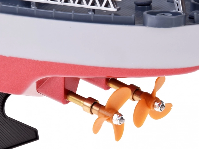 Dvojni pogon za zanesljive manevre