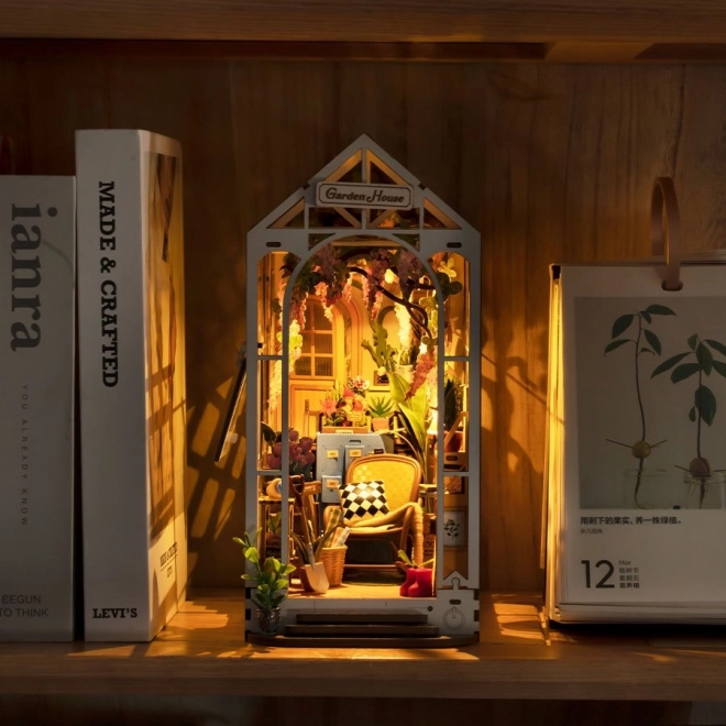 RoboTime 3D sestavljanka Knjižna polica Garden House (lesena)