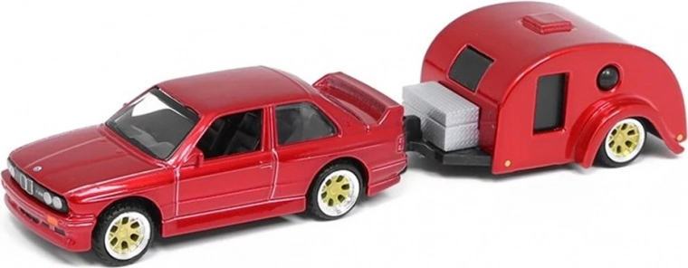 Kovinska karoserija in vzdržljiva zasnova