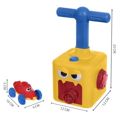 Avto na napihljive balone