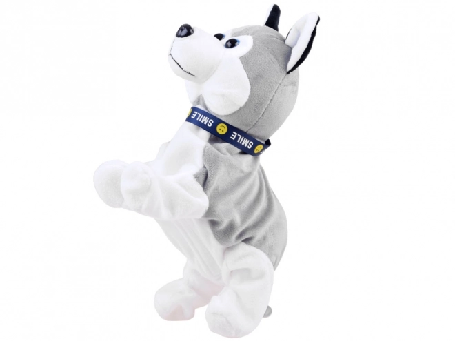Interaktivni plišasti pes Husky
