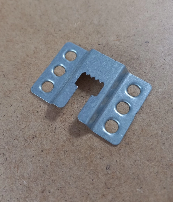 Beli plastični okvir 15x10cm