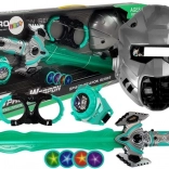 Kozmični set igrač s svetlobnim mečem, masko in izstreljevalnikom diskov